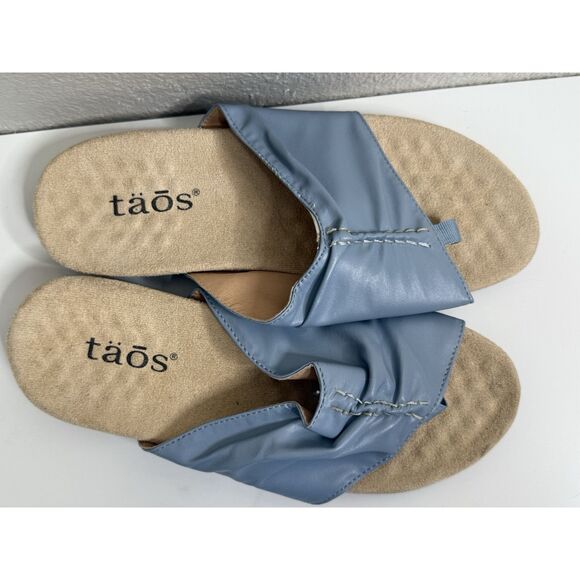 Taos Women’s Gift 2 Blue Leather Slip On Thong Sandals Size US 9 9.5 40 - Picture 3 of 9